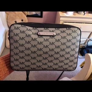 Michael Kors crossbody
